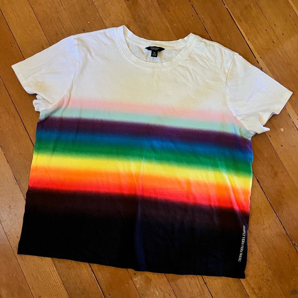Simply Vera by Vera Wang Rainbow Ombré Pride Tee Shirt‎ Women’s XL Short Sleeve
